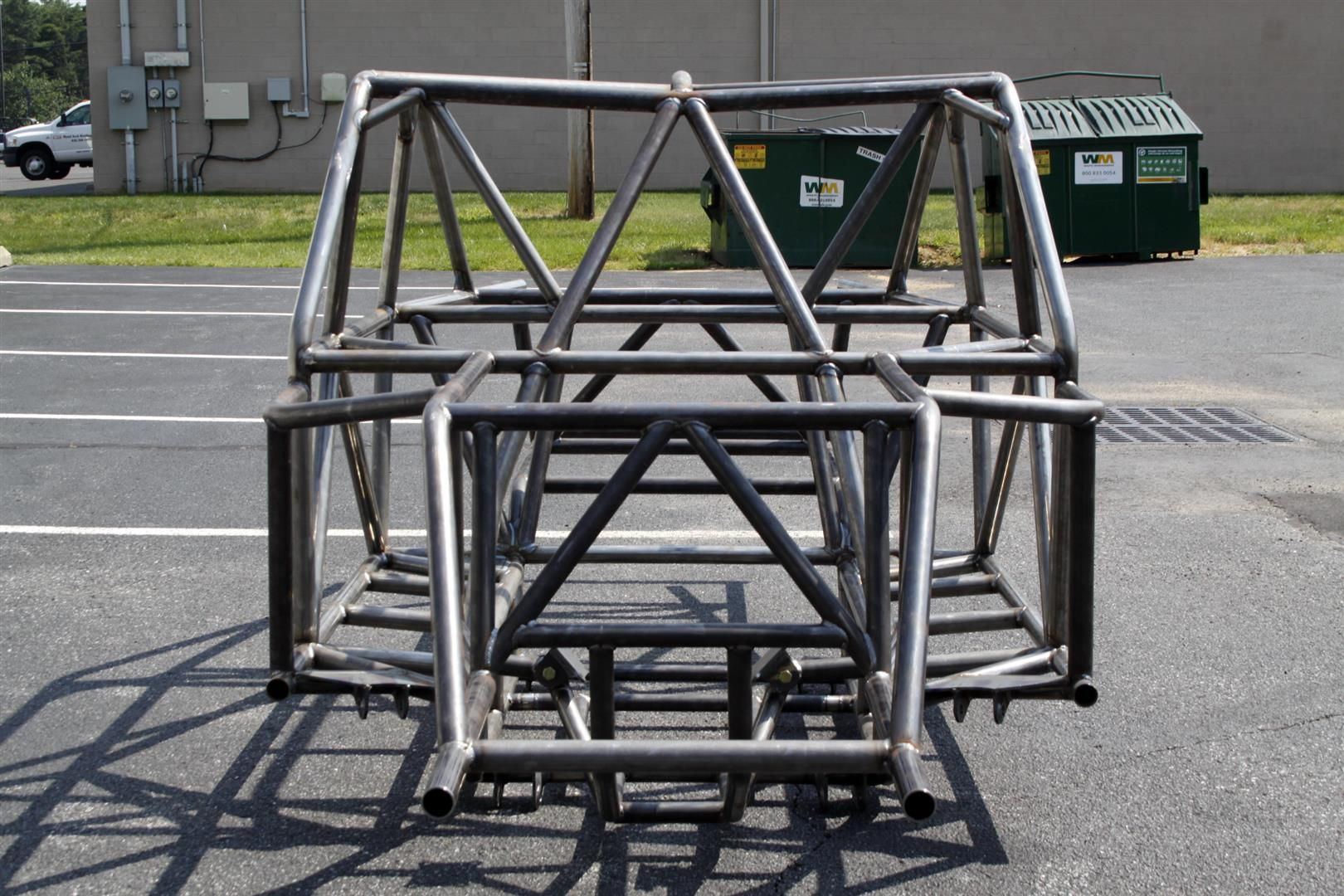 Eliminator Series Chassis From Liquid Iron Industries Pirate 4x4